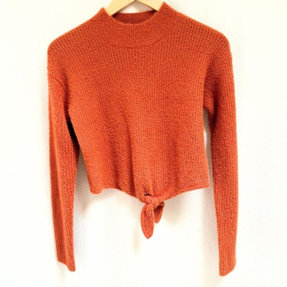 Vestique Crop Sweater Mock Neck Front Tie Super Soft sz S/M Burnt Orange Color